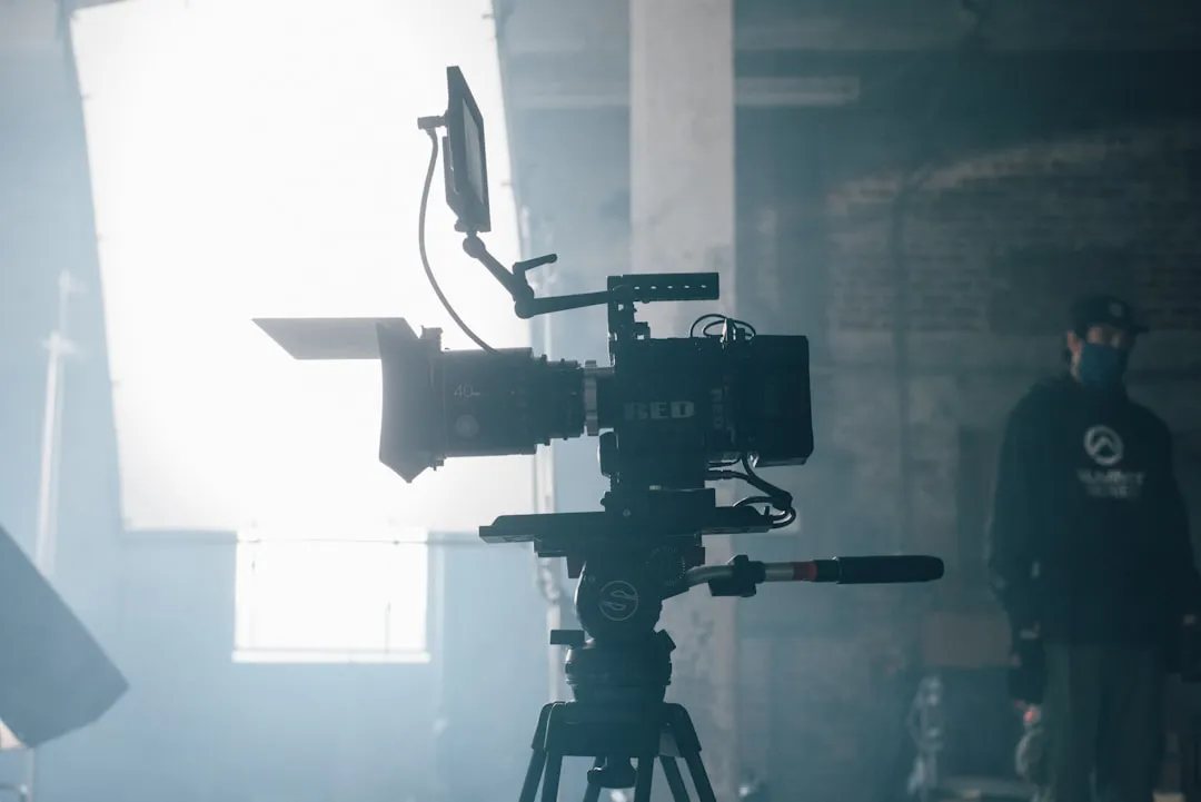 青岛亚盟国际物流海运空运方案:降低外贸企业运输成本的关键策略