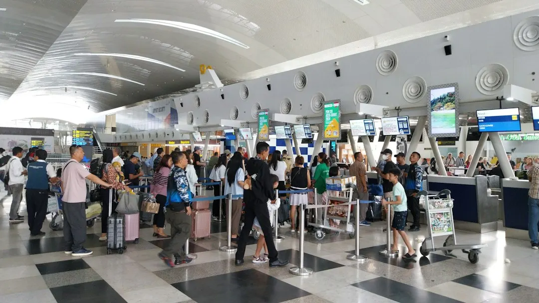 青岛港至欧洲航线空运时效优化方案与成本管控要点